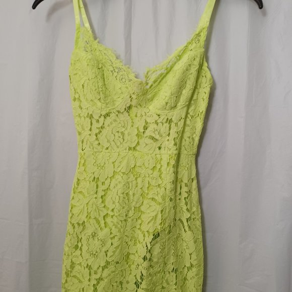 Fashion Nova Dresses & Skirts - FASHION NOVA SPAGHETTI STRAP DRESS